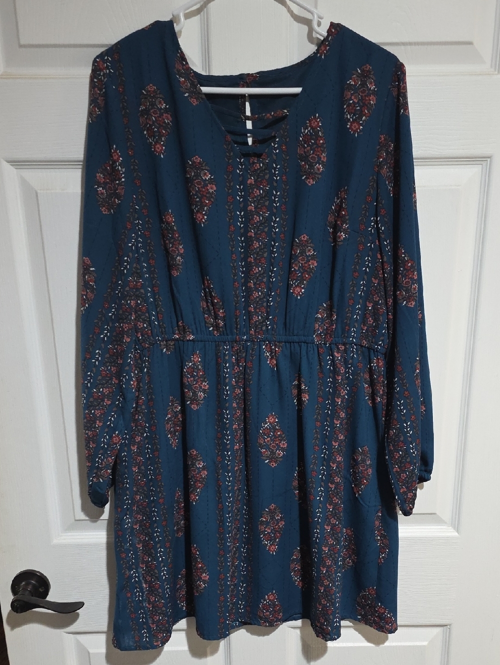 Women's Teal Floral Long-Sleeve Dress
